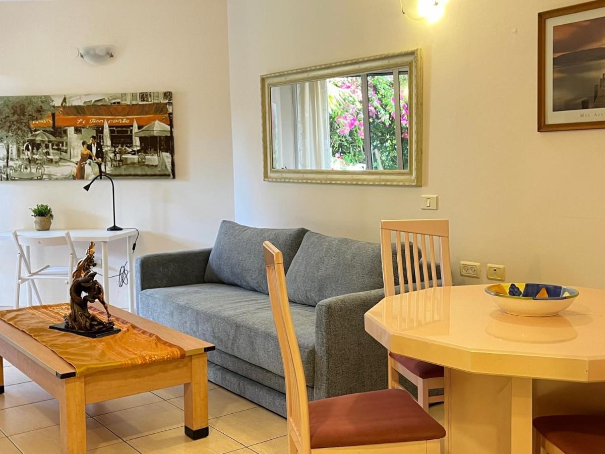 Nomi Suites Marina Herzelia Extérieur photo
